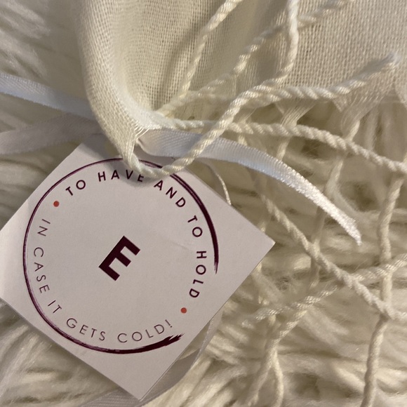 Women’s Scarf Brand New length 65” wide 26” color white/off see all photos - Picture 8 of 12